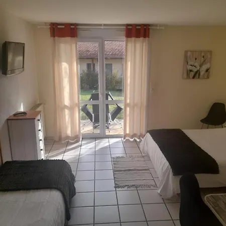 Hotel De L'ile D'amour Langeac